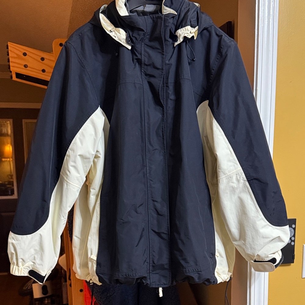 Lands’ End Women’s 2X Black Hooded 3-in-1 Rain Jacket Removable Liner Coat